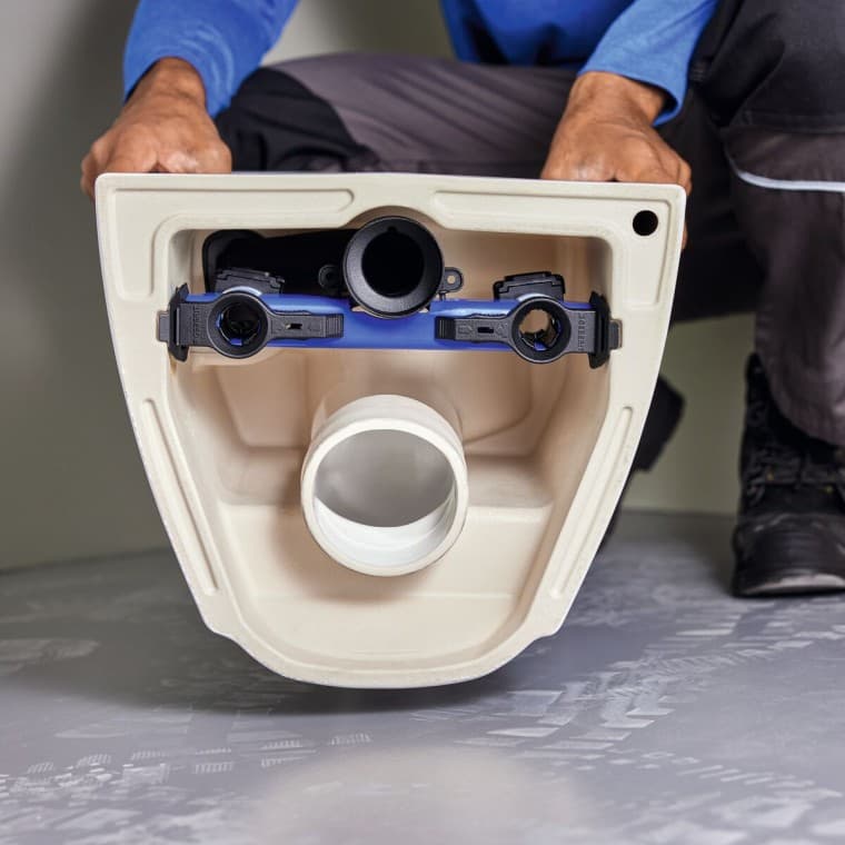 Support de montage bleu de WC Acanto (© Geberit) Support de montage bleu de WC Acanto (© Geberit)
