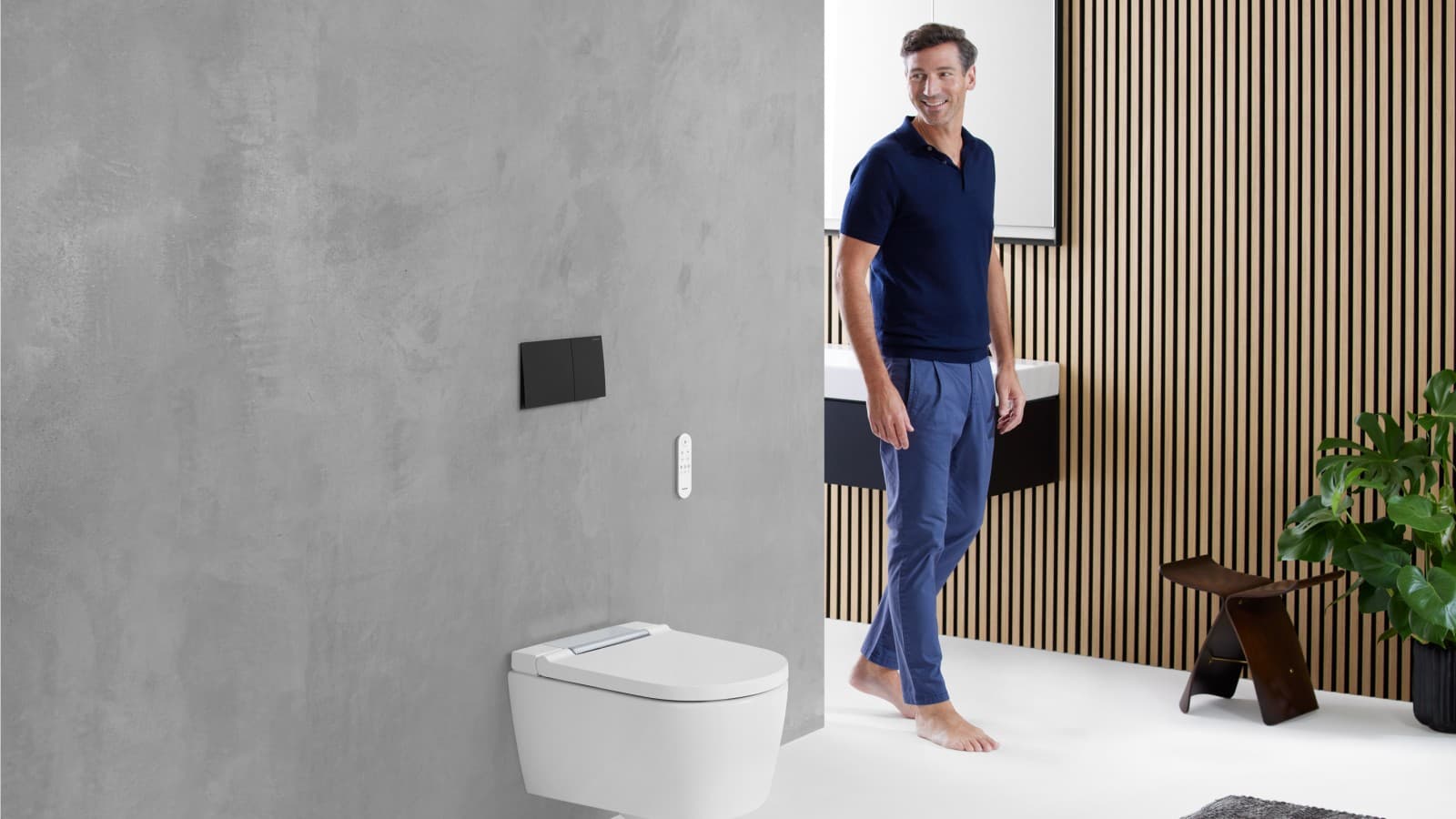 Dusch WC AquaClean Sela in Geberit Badezimmer Dusch WC AquaClean Sela in Geberit Badezimmer